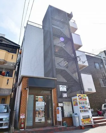 6057　エクラノーブル